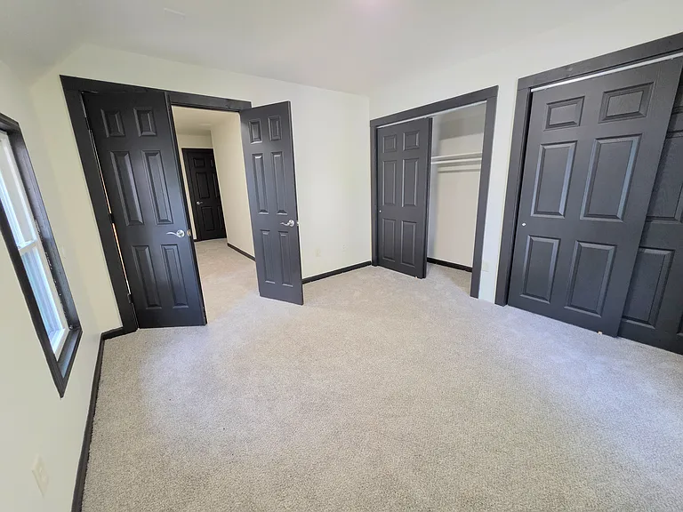 313 Greenwood Ave — Photo 5