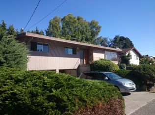 7052 39th Ave NE, Seattle, WA 98115