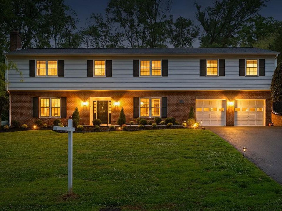 1st image of 1718 Hollinwood Dr