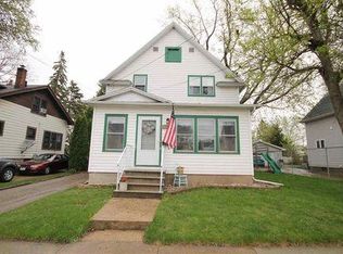 1518 Jefferson St, Oshkosh, WI 54901