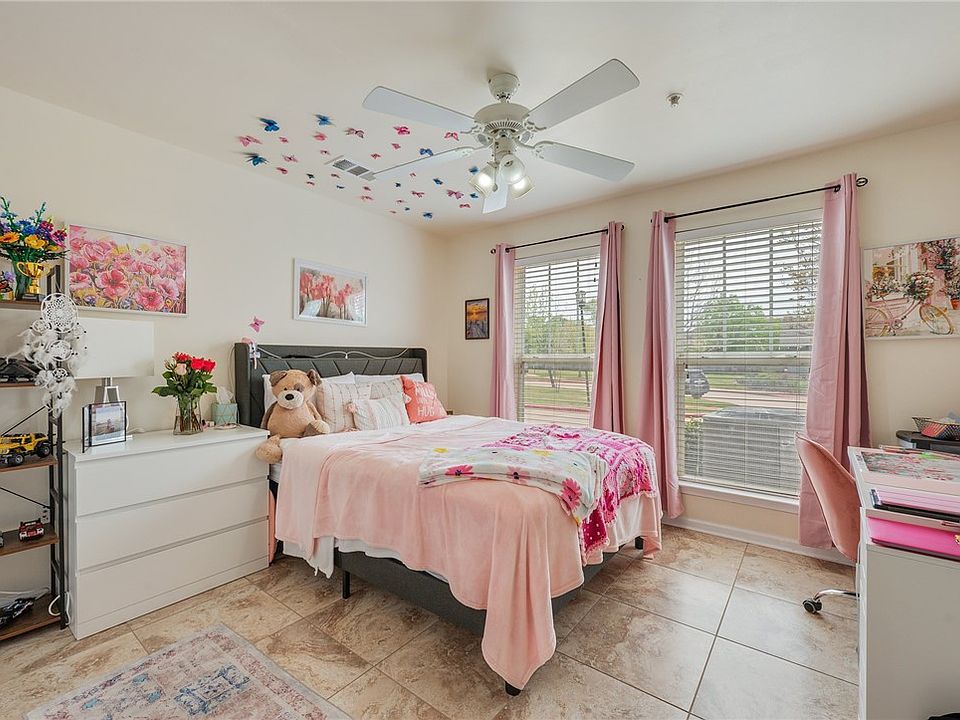 1st image of 1725 Harvey Mitchell Pkwy S APT 1911