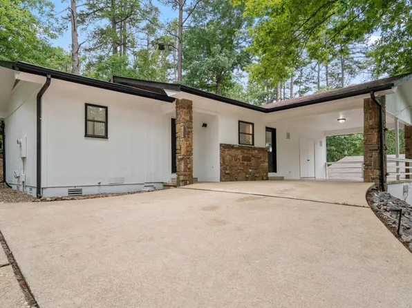 15 W Villena Dr, Hot Springs, AR 71909