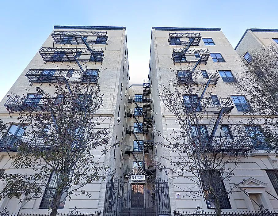 1st image of 34 Jefferson Ave APT 1F