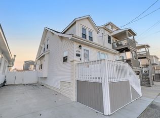 226 W Magnolia Ave, Wildwood, NJ 08260