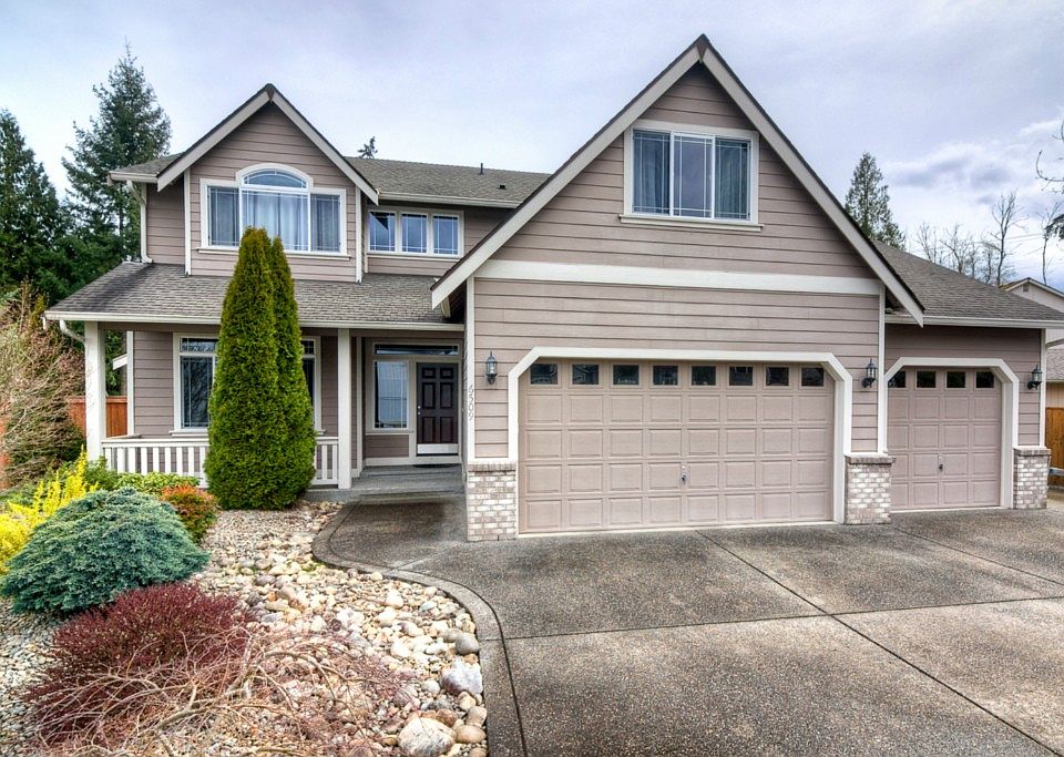 1st image of 6509 207th St E
