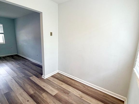 4th image of 1502 N J St APT 2