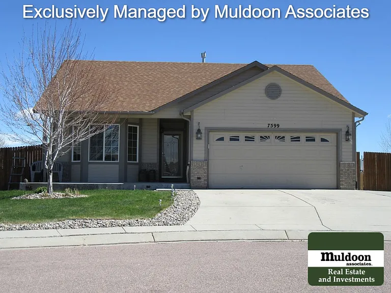 7599 Sailwind Dr — Photo 1