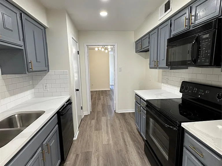 10378 Briar Forest Dr #32/5 — Photo 12