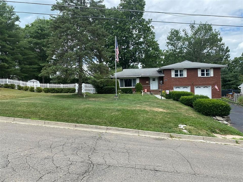 1st image of 3003 Columbia Dr