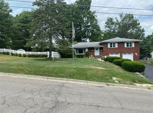 3003 Columbia Dr, Endwell, NY 13760