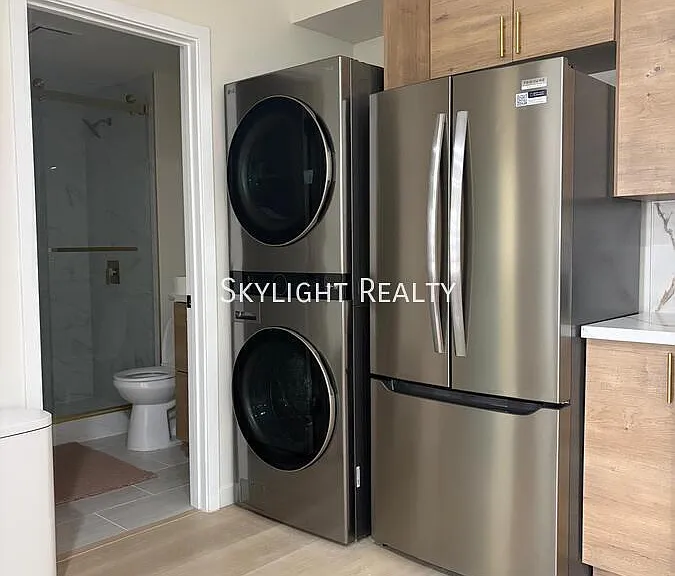4018 Riviera Dr #1 — Photo 12