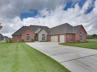 5141 N Brookstone St Bel Aire KS 67226 Zillow