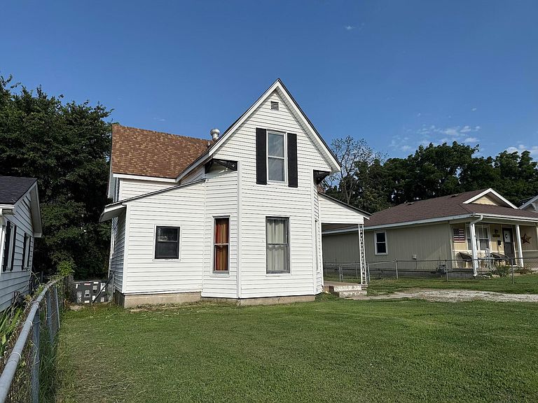 Listing photo 4