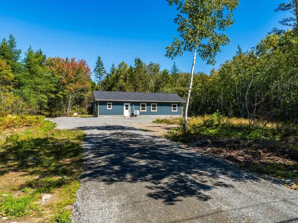 1221 Dentremont Rd, Meteghan Station, NS B0W 2L0
