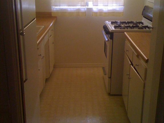 3rd image of 10749 Camarillo St APT 1