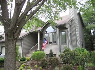 408 Dogwood Ct #T075, Norwood, NJ 07648