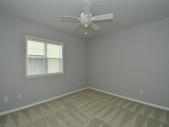 5th image of 1111 S Marshall St Ste 464
