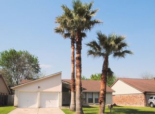 15118 Cedar Ridge Dr, Houston, TX 77082