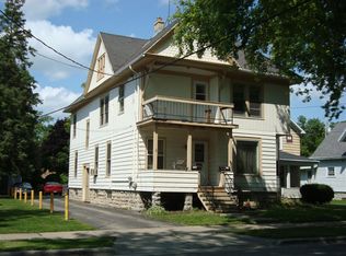 510 W Lincoln Ave #A, Oshkosh, WI 54901