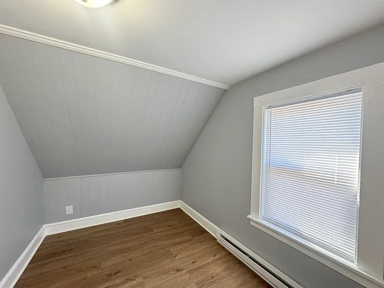 32 Claremon St #1 — Photo 8