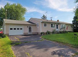 8554 Ferden Rd, Chesaning, MI 48616