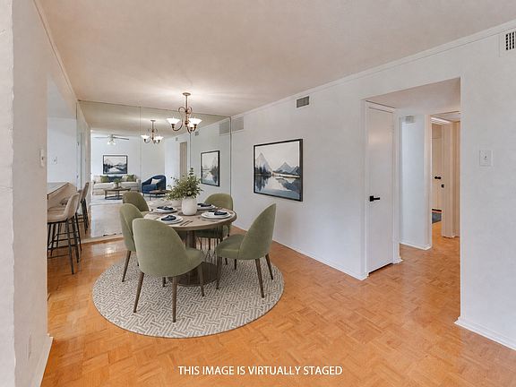 3rd image of 15221 Berry Trl APT 304
