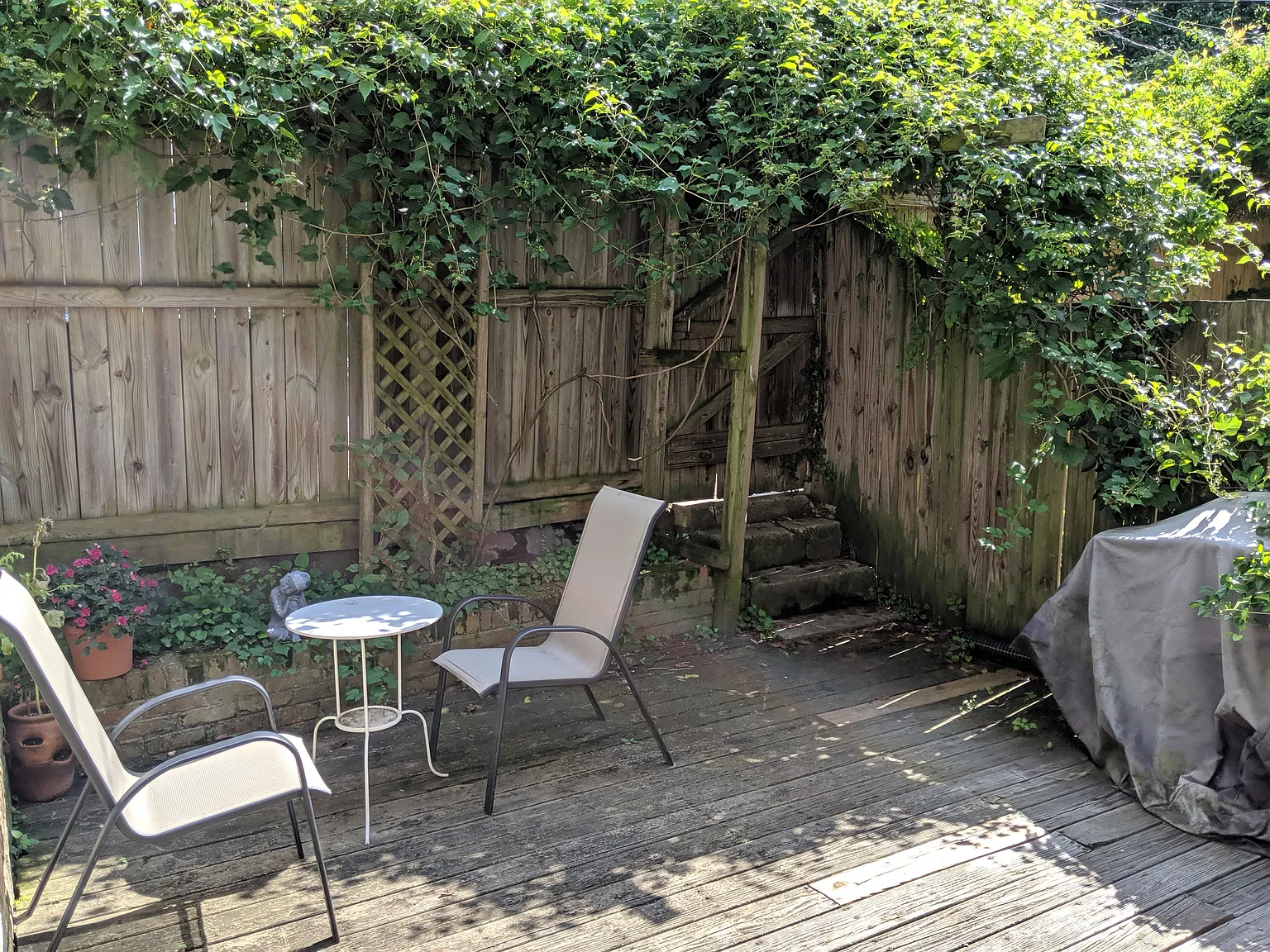 2 bed, 1000 sqft, $2,250 — Photo 2
