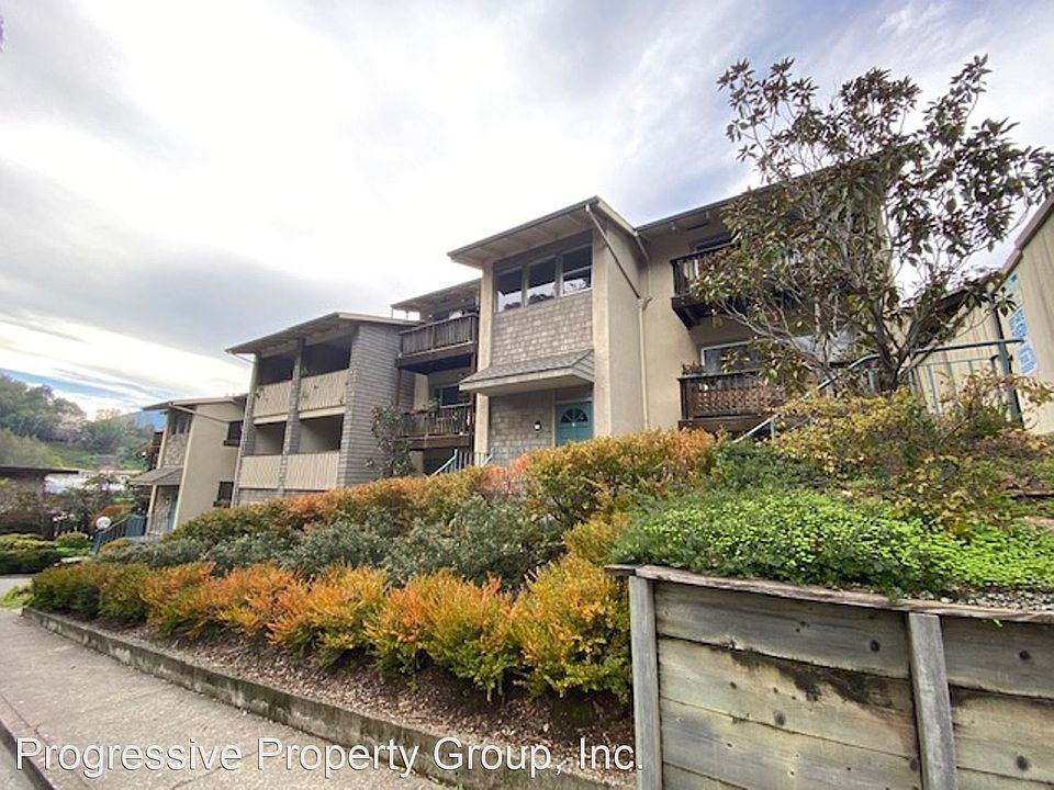 1st image of 51 Essex St APT 5