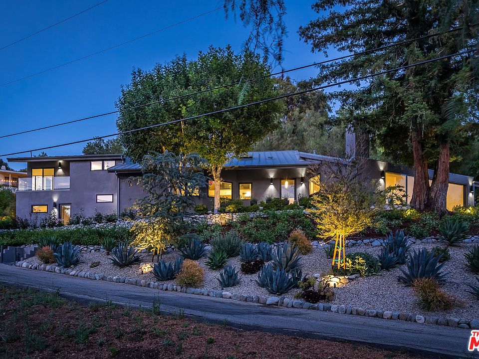 1st image of 28327 Foothill Dr