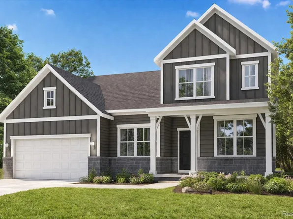 51410 Green Meadows Dr, Macomb, MI 48042