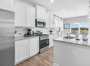 909 Woodcreek Farms Rd, Elgin, SC 29045