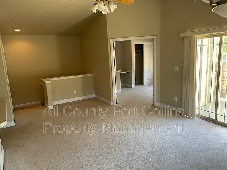 5775 W 29th St #710 — Photo 9