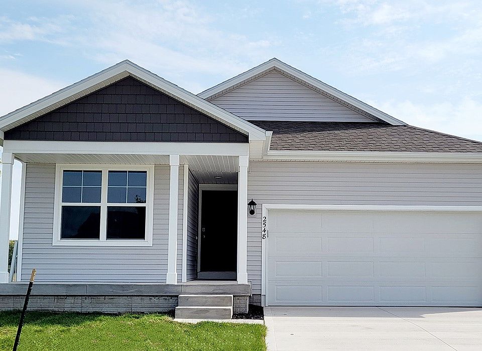 1st image of 2548 SE Creekhill Way
