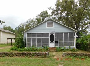 205 S Main St, Jefferson, TX 75657