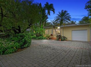 5036 SW 76th St, Miami, FL 33143