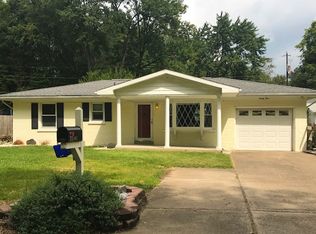 24 E Bujey Dr, Evansville, IN 47710