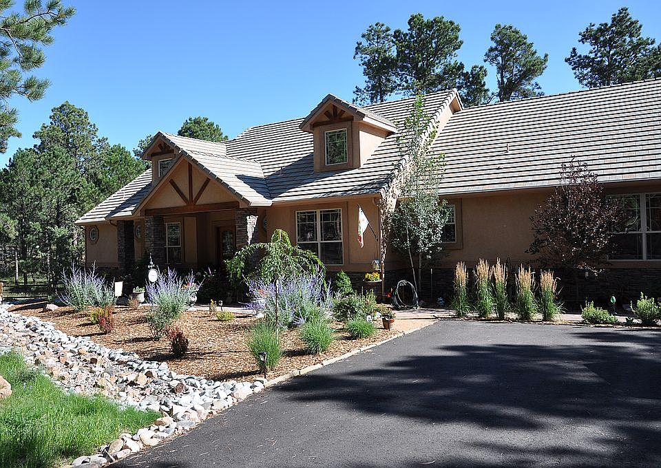 Beautiful paved driveway