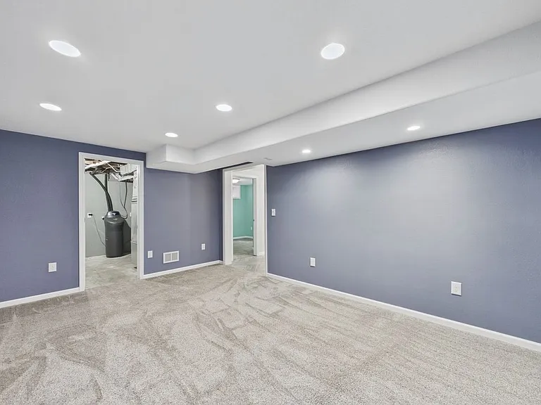 1509 Concord St S — Photo 14