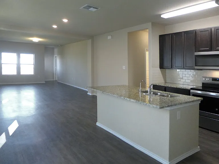 10807 Fox Trot Way — Photo 5