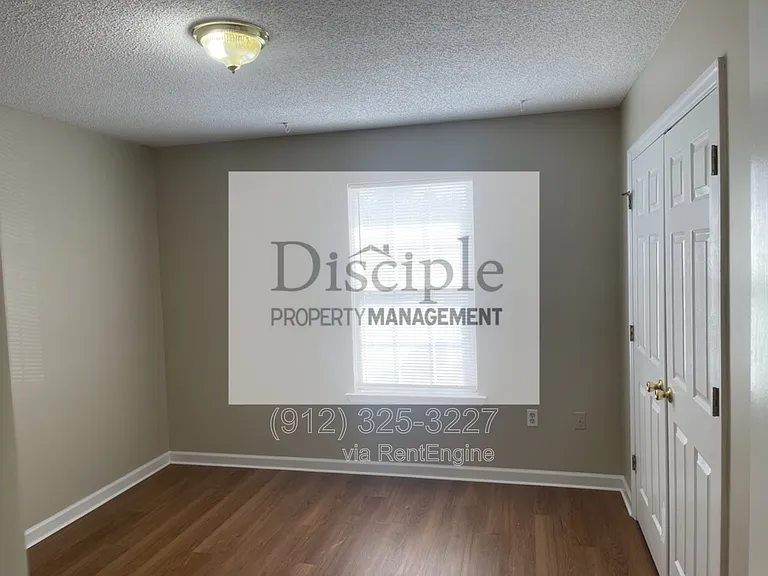 22 E Dubois St #7A — Photo 9