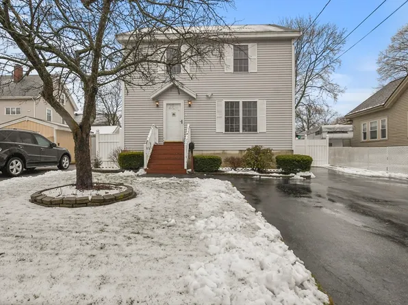 4 Beacon Blvd, Peabody, MA 01960