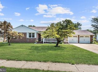 607 Cleveland Ave, Riverside, NJ 08075