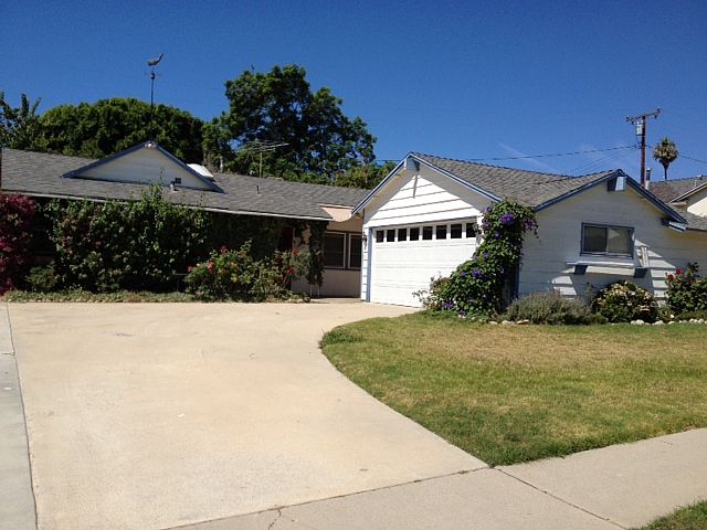 1st image of 377 Dayloma Ave