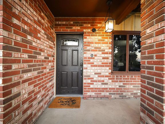 5th image of 3613 Fleetwood Way