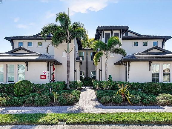 2nd image of 1251 Riverscape St