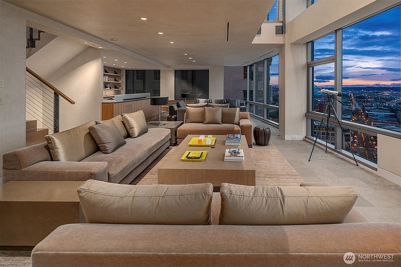 5th image of 715 2nd Avenue #1501