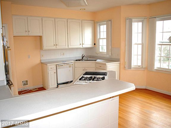 2nd image of 12815 Dogwood Hills Ln