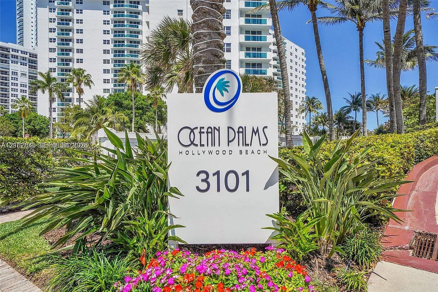 Ocean Palms Condo — Photo 1