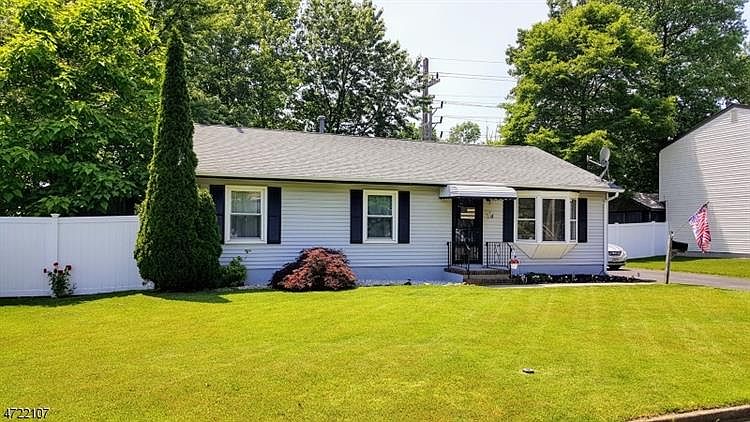 2nd image of 14 Woodland Ave