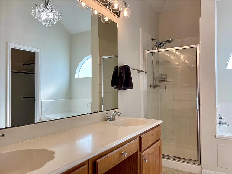 4630 Jaymar Dr — Photo 17